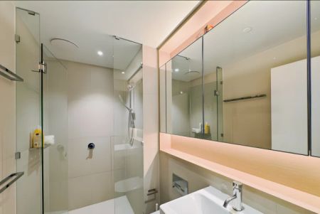 915 Collins Street, Docklands, Melbourne - Photo 5