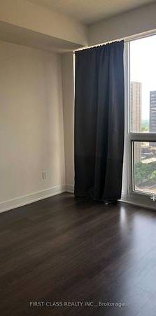 Yonge/Sheppard-Luxurious convenient 1Bdrm+Den 1 Bathrm. - Photo 1