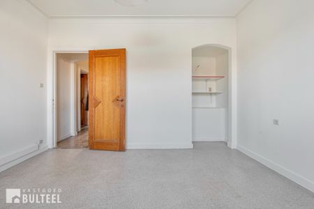 Prachtige ruime woning met 4 slaapkamers in het centrum van Sint-Niklaas! - Photo 3