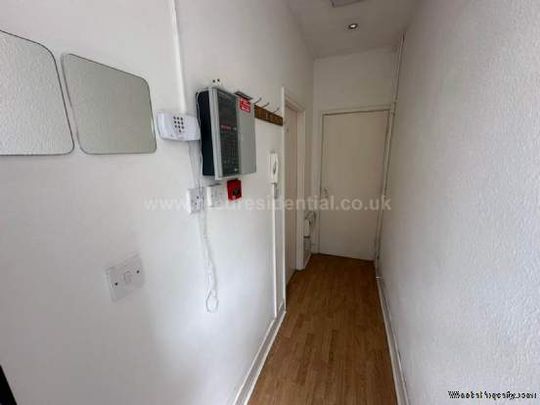 6 bedroom property to rent in Nottingham - Photo 1