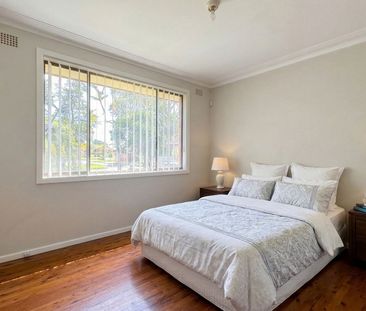 Three Bedroom Home - Photo 2