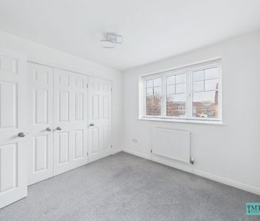 2 bedroom semi-detached house to rent - Photo 3