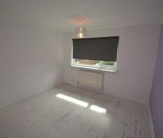 3 bed House - End Terrace for Rent - Photo 3