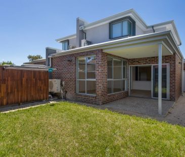 13a Cain Court, Altona. - Photo 3