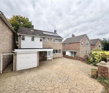 4 bedroom detached house to rent - Photo 5