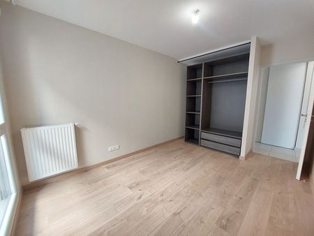 Location Appartement 3 pièces 63m² - Photo 3