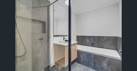 Modern 3-Bedroom Townhouse for Rent!! - Photo 5