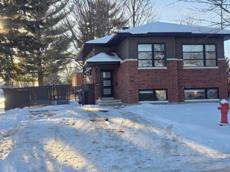 300 8e Avenue - Photo 4