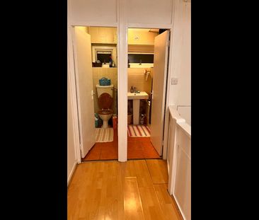 Room in a Shared Flat, London, E3 - Photo 6