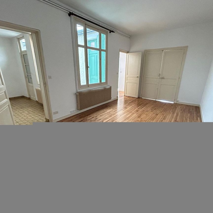 Location Appartement 3 pièces 80m² POITIERS 86000 - Photo 1