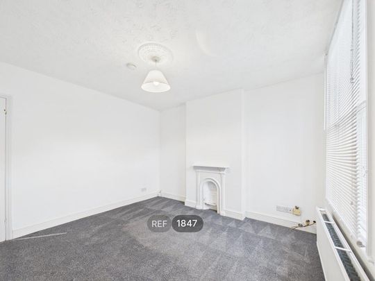 3 bedroom property to rent - Photo 1