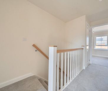 3 bedroom terraced house to rent - Photo 2
