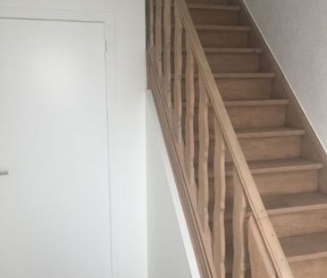 Ruime volledig vernieuwde woning te huur met tuin en 3 slaapkamers - Photo 1