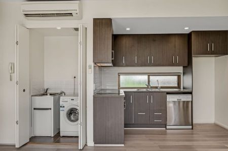 Modern Apartment in Mawson Central - Photo 4