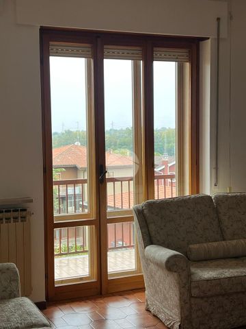 5 locali in affitto - Photo 4