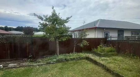 Tidy unit in Halswell - Photo 2