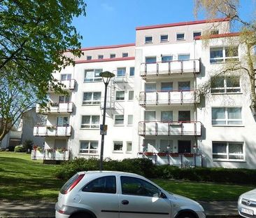 Moderne 3,5-Zi.-Wohnung mit Balkon! - Photo 4