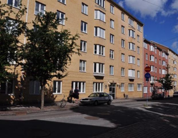 Frigångsgatan 1B - Foto 1