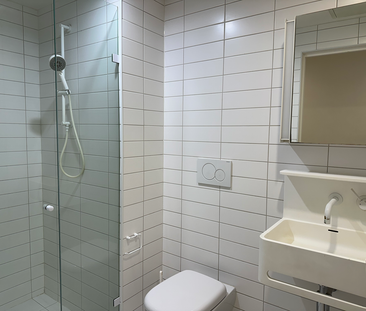 Unit 5209, 500 Elizabeth Street, Melbourne, VIC - Photo 5