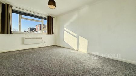 2 bedroom maisonette to rent - Photo 2