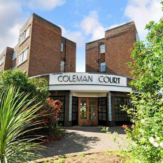Coleman Court, Kimber Road, Southfields, SW18 - Photo 1