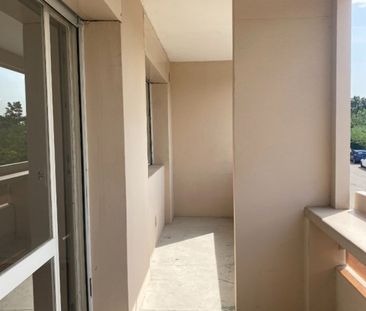 Location Appartement 1 pièce 33m² CALUIRE ET CUIRE 69300 - Photo 2