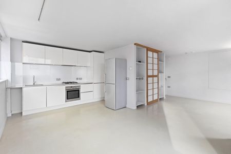 1 bedroom Flat To Let - Photo 5