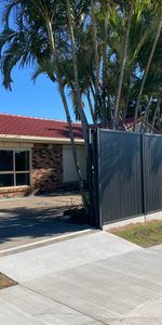 Freshly painted! - Photo 3