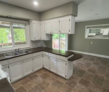 Charming 3 Bedroom Upper - Photo 1