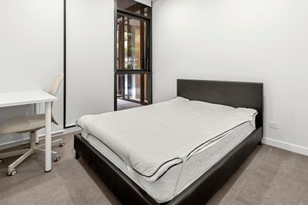 Fully Furnished Two Bedroom Apartment - Photo 3