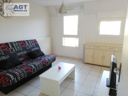Location Appartement 1 pièce 29m² BEAUVAIS 60000 - Photo 2