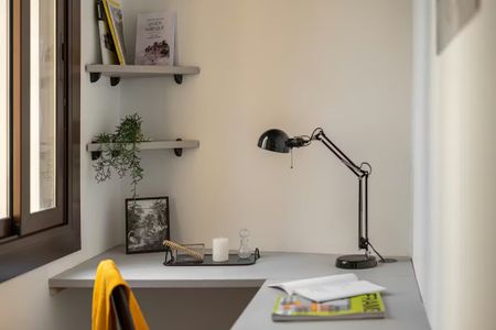 Carrer de lHospital, Barcelona, Catalonia 08001 - Photo 2