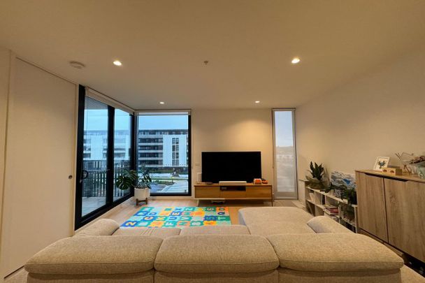 Modern Luxury Residence amongst sustainable surrounds - Photo 1