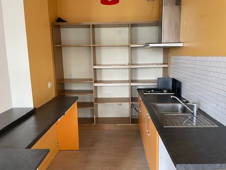 Location Appartement 3 pièces 63m² CHATELLERAULT 86100 - Photo 2