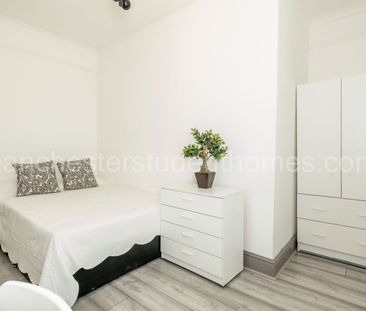 Ashlyn Grove, Manchester, M14 6YG - Photo 6