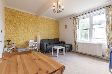 2217L - Prestonfield Avenue, Edinburgh, EH16 5EG - Photo 3