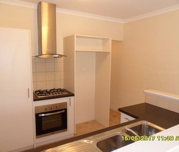 4/26 Mathoura Street, Midland WA 6056 - House For Rent | Domain - Photo 5