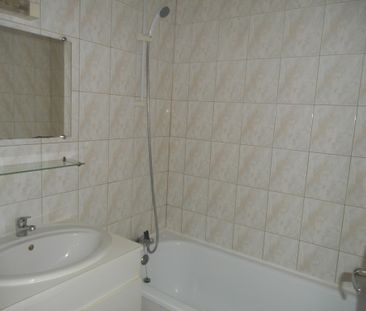 Appartement AVENUE D'EPERNAY - Photo 5