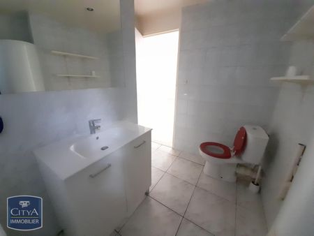 Location Appartement 3 pièces 56m² PERIGUEUX 24000 - Photo 3