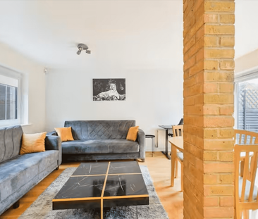 2 bedroom terraced house to rent - Photo 2