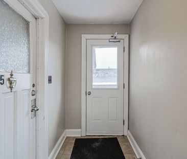 For Lease - 366 Mary Street Unit# 4, Oshawa, Ontario - Photo 3