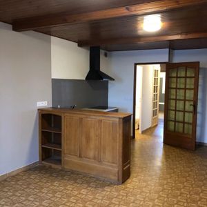 Location Appartement 3 pièces 64m² SAULIEU 21210 - Photo 2