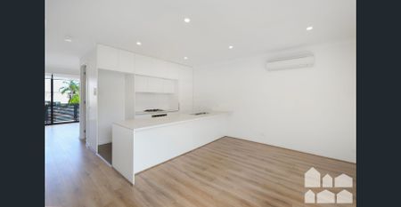 Enjoy The Lifestyle Banbury Village Offers - Photo 3