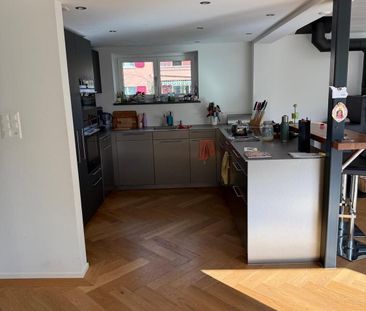 MAISON DE 6 PIÈCES À BERNE - BÜMPLIZ, MEUBLÉE, TEMPORAIRE - Foto 3