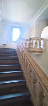 Appartement de charme meublé trois pièces quartier cathédrale - Photo 1