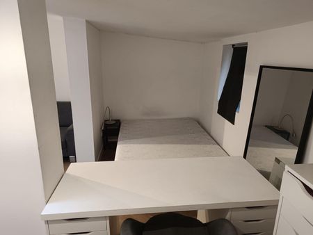 Location Appartement 1 pièce 25m² VALENCE 26000 - Photo 2