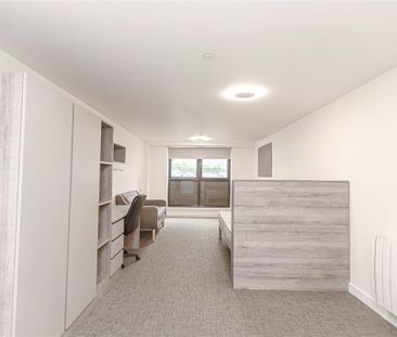 Studio to rent - Photo 3