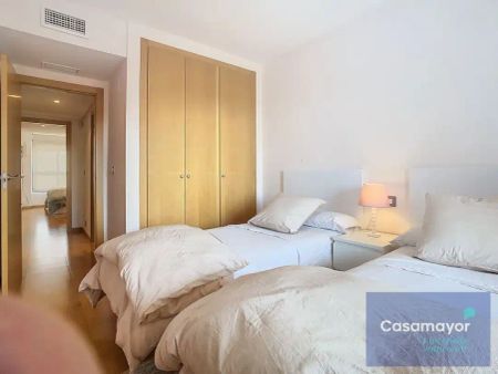 Piso de alquiler en Carrer Nadadora Carmen Soto, 2, Babel - Photo 5