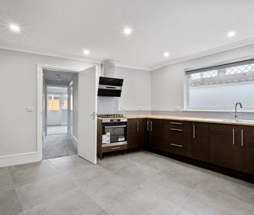 Church Hill Road, Cheam, SM3 - Photo 2