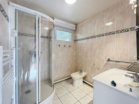 Appartement à louer - TINQUEUX - Photo 5